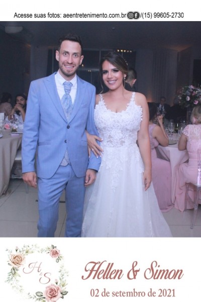 Hellen e Simon
